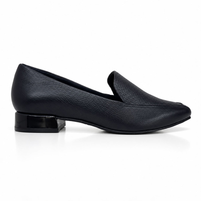 TCHOCCO CUERO PRETO 18904-132-119