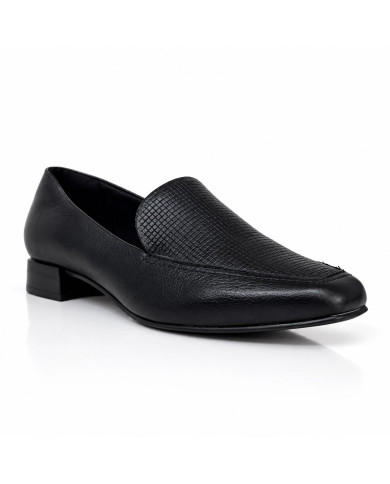 TCHOCCO CUERO PRETO 18904-132-119
