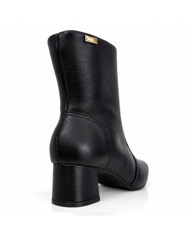 TCHOCCO CUERO PRETO 24905-132-119