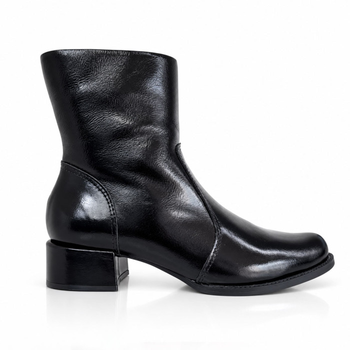 TCHOCCO CUERO PRETO 1503-132-119