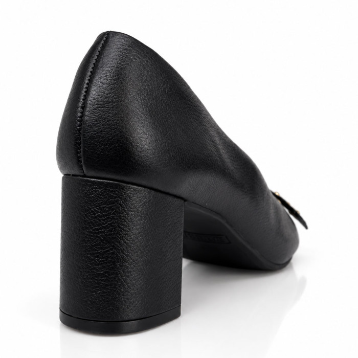 TCHOCCO CUERO PRETO 36908-132-119