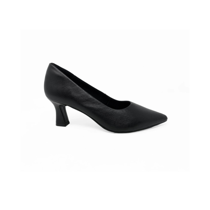 Tacones de Mujer Marca TCHOCCO color PRETO CUERO