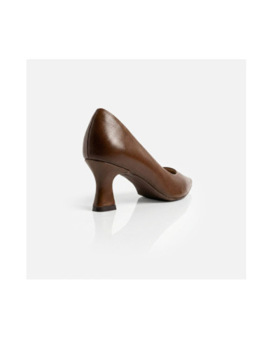 Calzado de mujer marca TCHOCCO CUERO CAFE