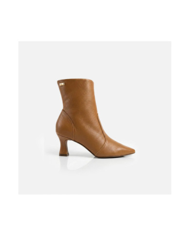 Calzado de mujer marca TCHOCCO CUERO S/C