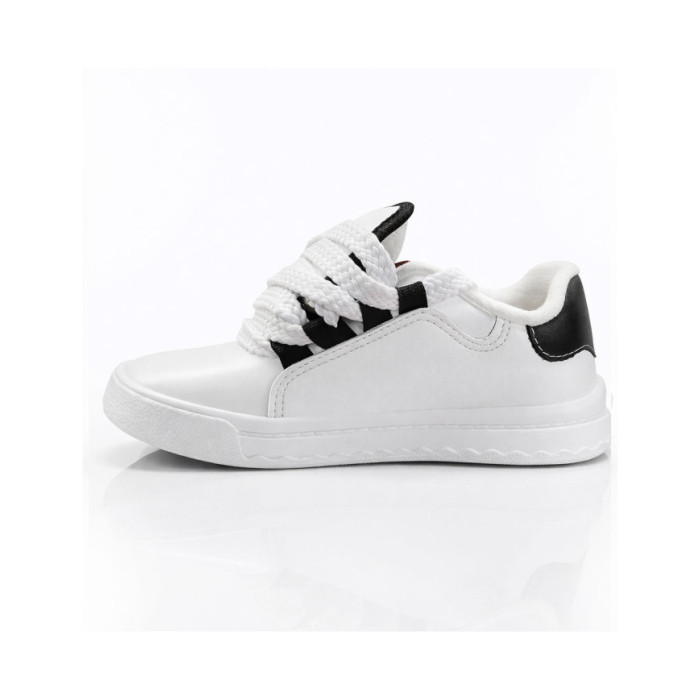 Calzado de niña marca MOLEKINHA NAPA BLANCO