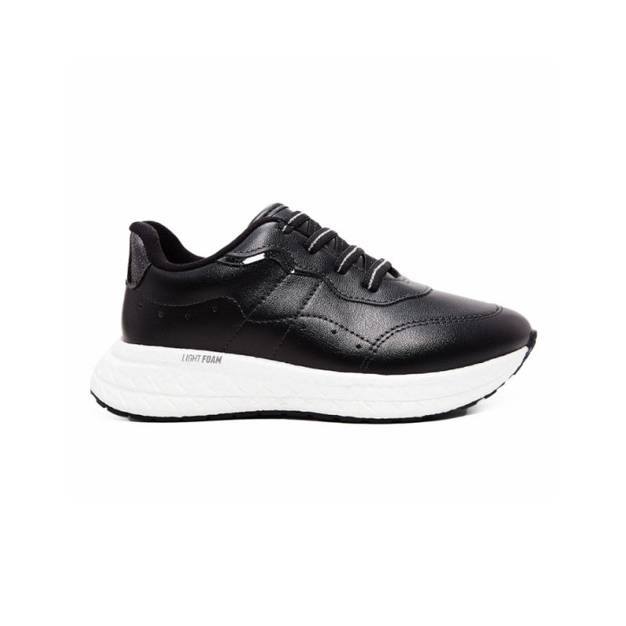 Calzado de niña marca MOLEKINHA NAPA NEGRO