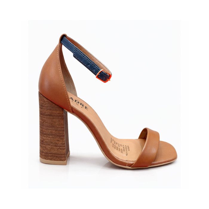 Calzado de mujer marca MADRE FLOE NAPA CARAMELO