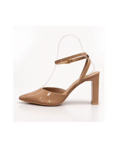 Calzado de mujer marca MADRE FLOE VERNIZ WHISKY