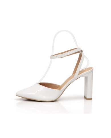 Calzado de mujer marca MADRE FLOE VERNIZ WHITE