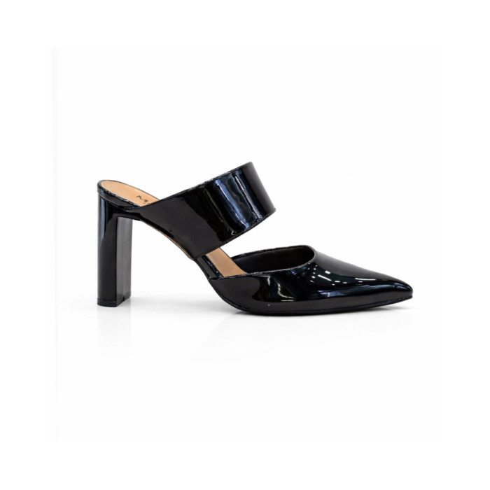 Calzado de mujer marca MADRE FLOE VERNIZ PRETO