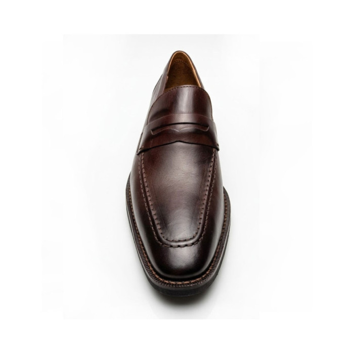 Calzado de hombre marca ATTITUDE NATURAL CHOCOLATE