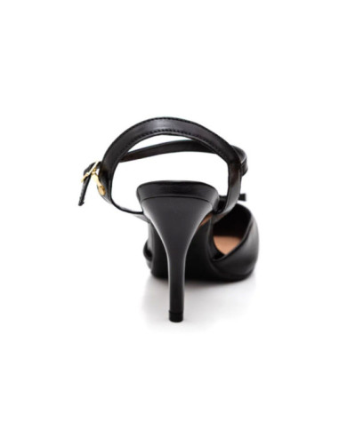 Calzado de mujer marca BEIRA RIO NAPA NEGRO