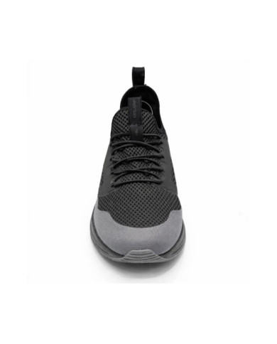 Calzado marca ADRUN PRETO