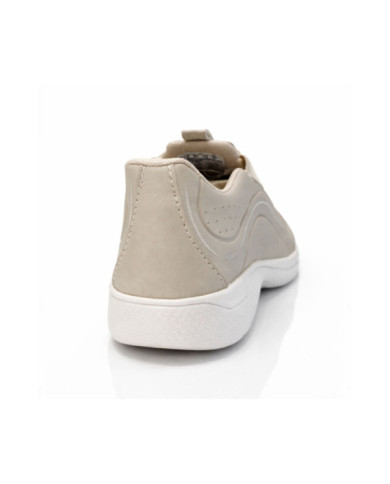 Calzado marca ADRUN BEGE