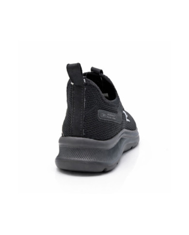 Calzado marca ADRUN PRETO